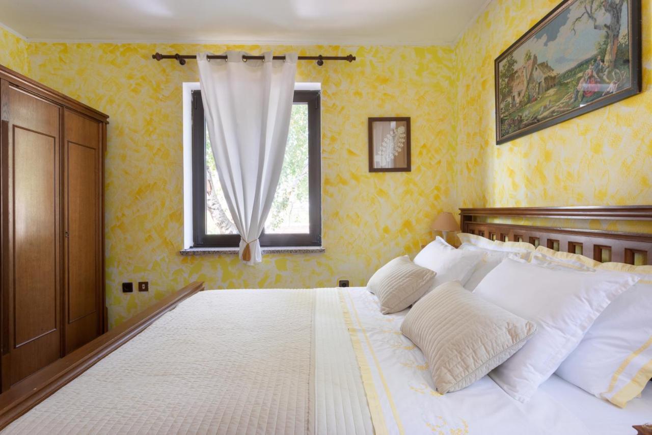 Villa Emi Zgornje Skofije Kültér fotó
